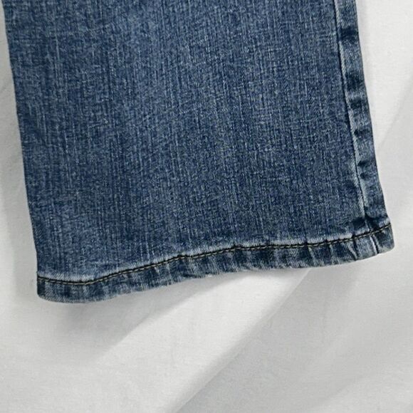 Wrangler Classic Bootcut Jeans Adjustable Waist Boys Size 14 Med Wash - Picture 8 of 16